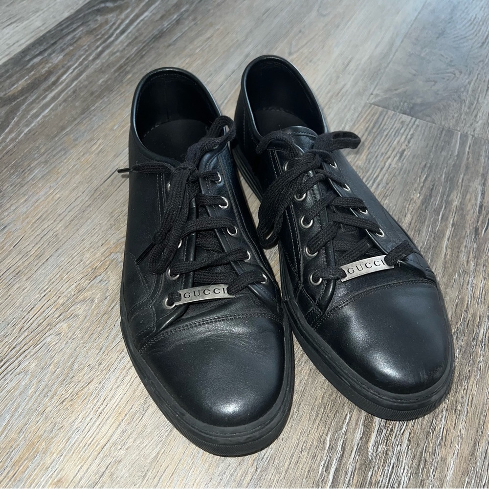 Gucci classic leather low top sneakers - Picture 6 of 16